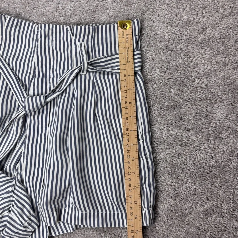 Abercrombie & Fitch Blue White Striped High‎ Rise Paperbag Waist Belted Shorts M